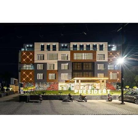 אויאיין Hotel Shivay President מראה חיצוני תמונה