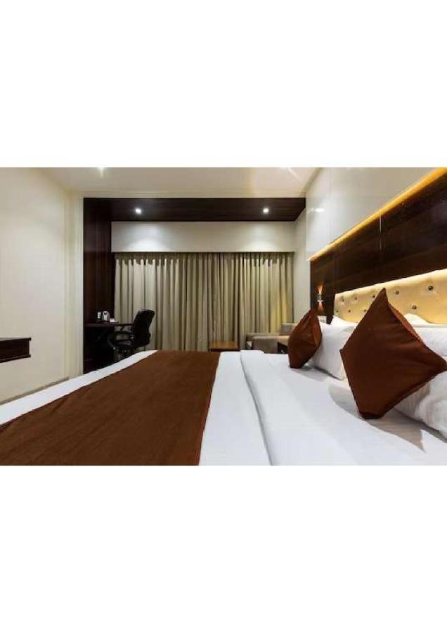 אויאיין Hotel Shivay President מראה חיצוני תמונה